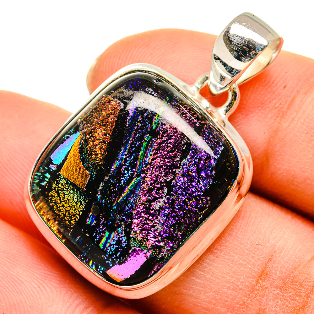 Dichroic Glass Pendants handcrafted by Anasilvercos - PD10205