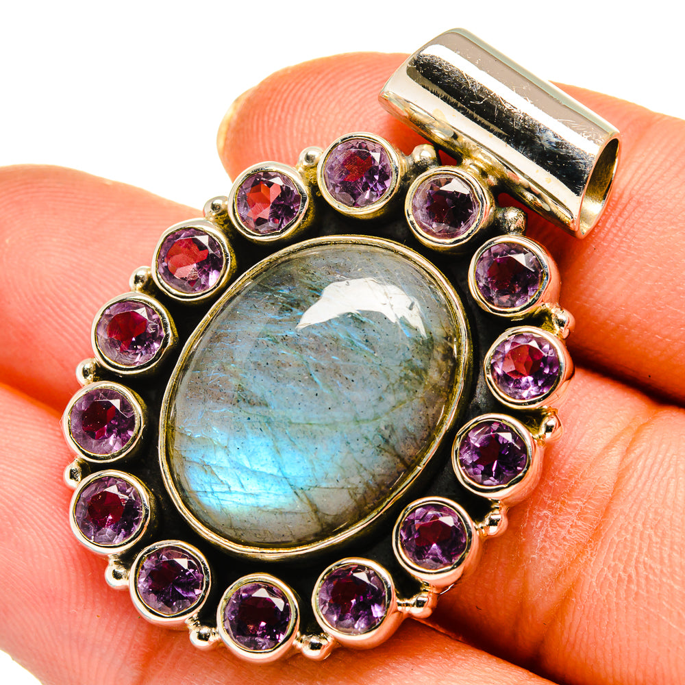 Labradorite Pendants handcrafted by Anasilvercos - PD10467