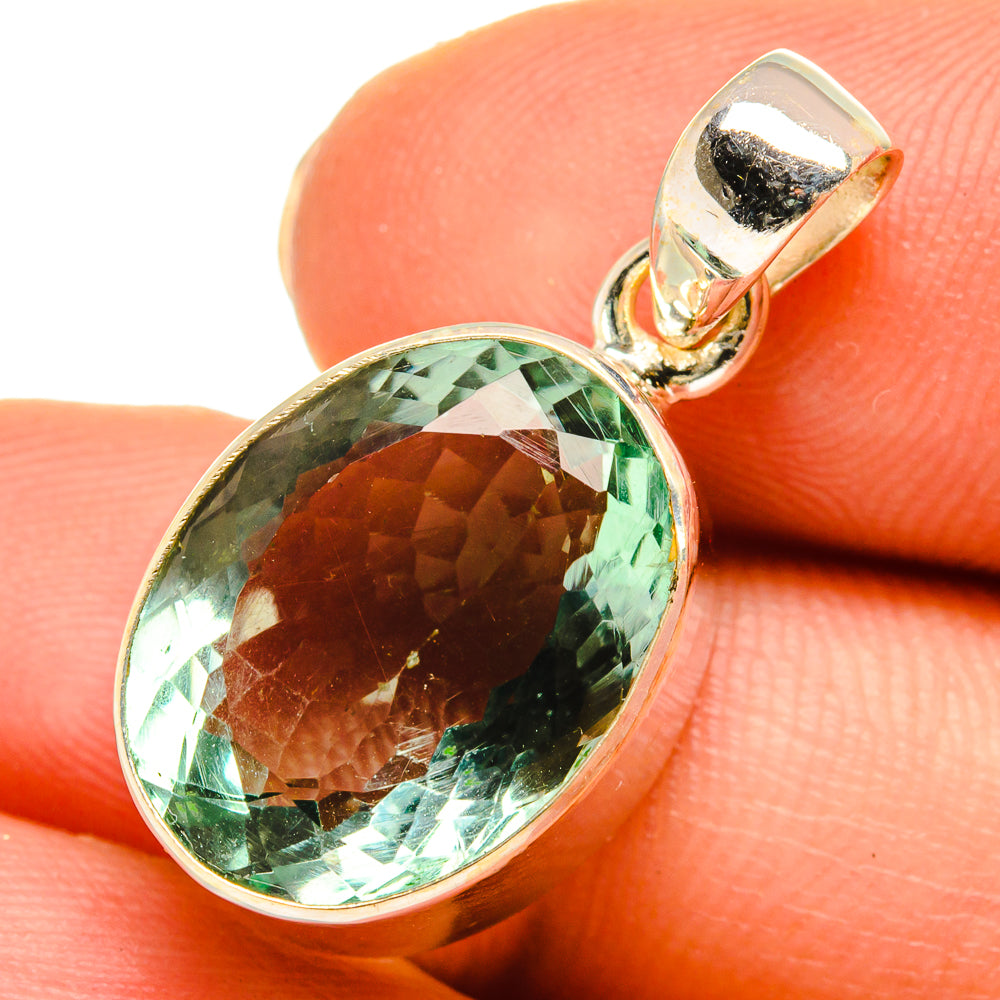 Green Fluorite Pendants handcrafted by Anasilvercos - PD10501