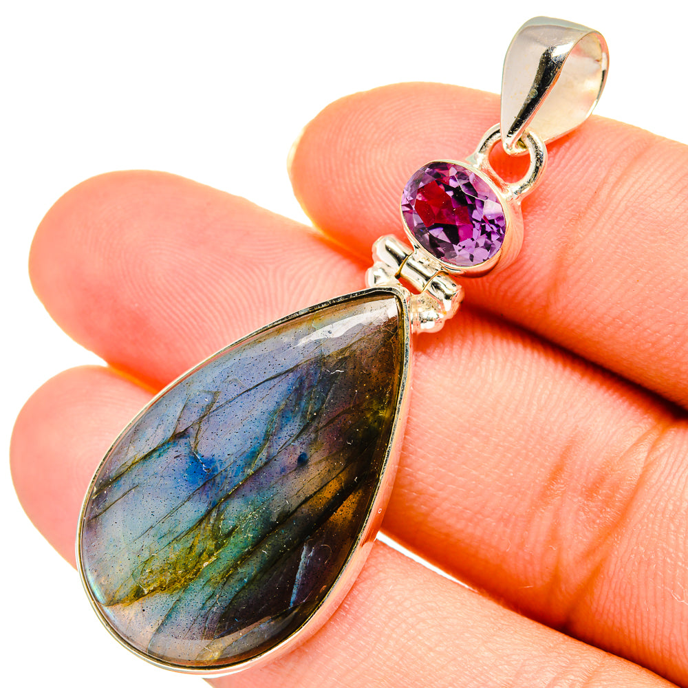 Labradorite Pendants handcrafted by Anasilvercos - PD10699