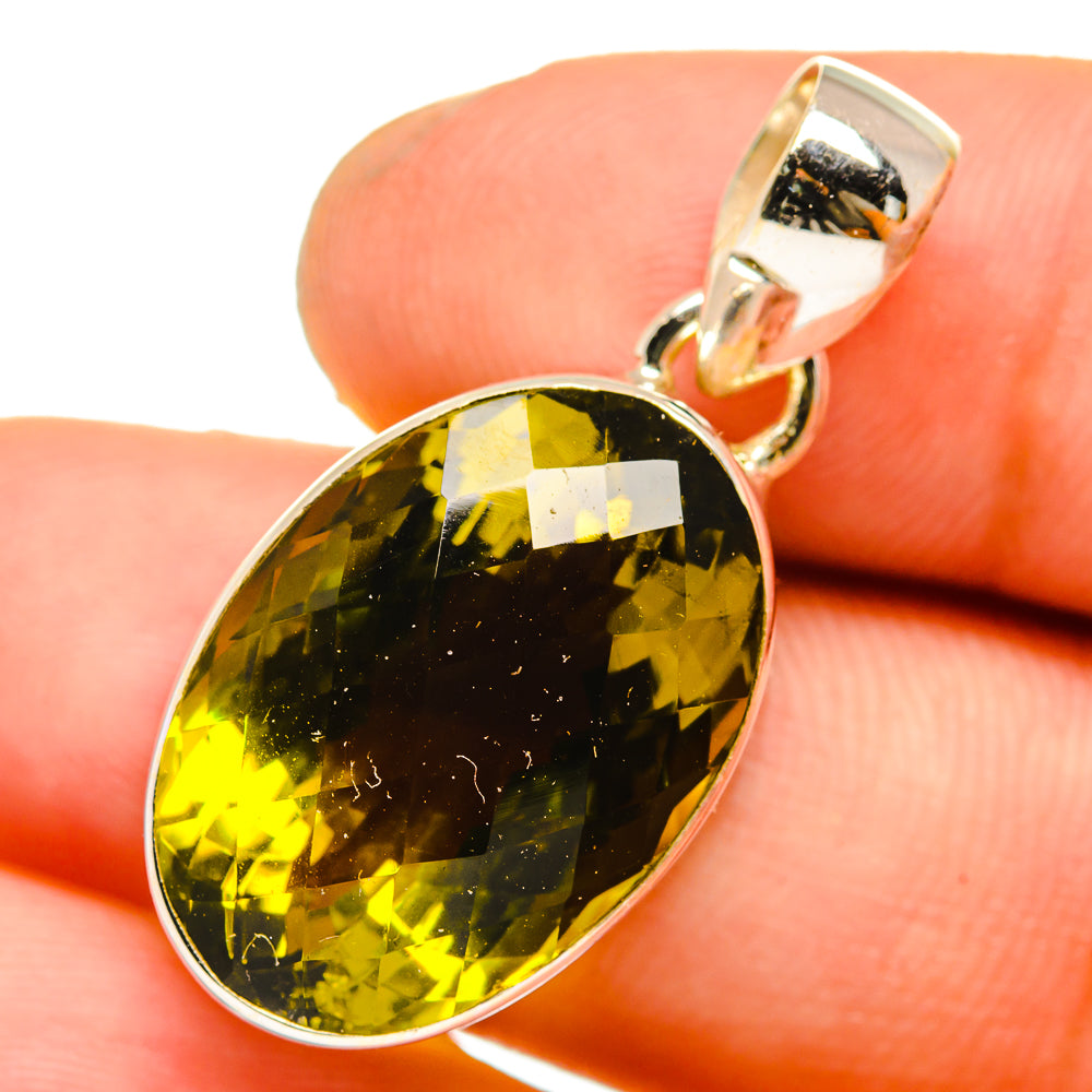 Olive Quartz Pendants handcrafted by Anasilvercos - PD10909