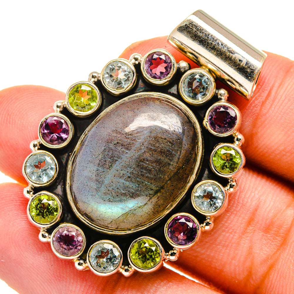 Labradorite Pendants handcrafted by Anasilvercos - PD10955