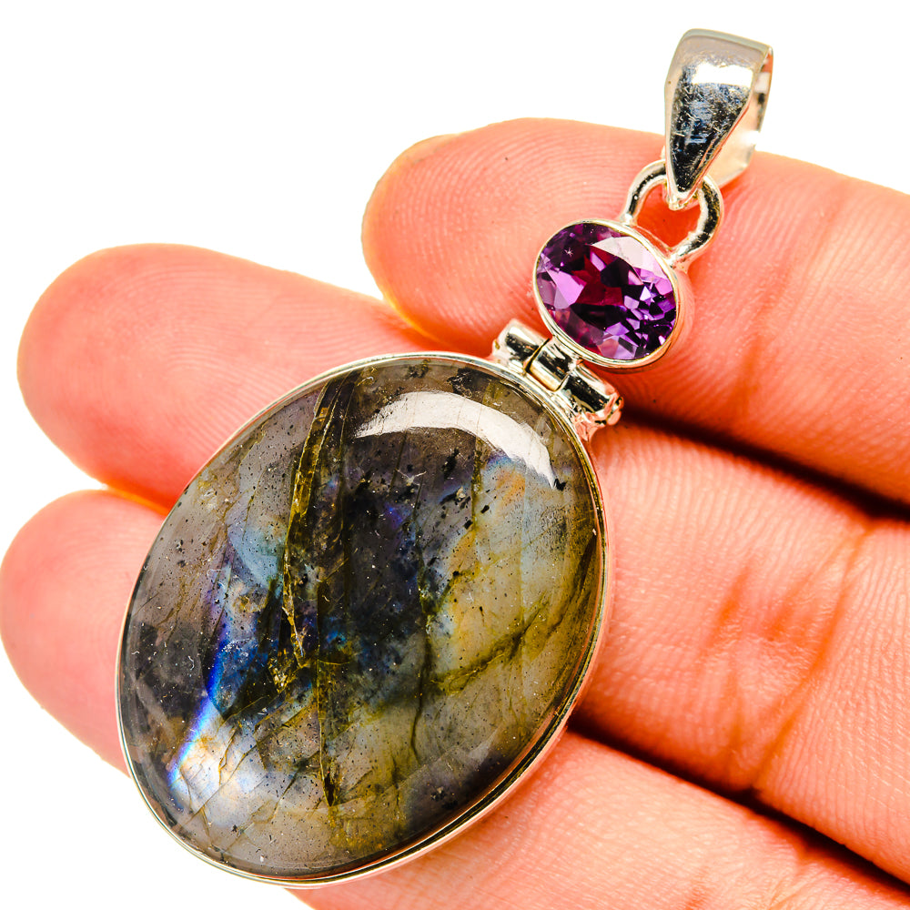 Labradorite Pendants handcrafted by Anasilvercos - PD10969
