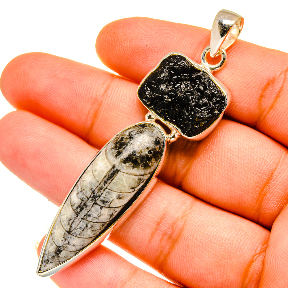 Orthoceras Fossil Pendants handcrafted by Anasilvercos - PD11088