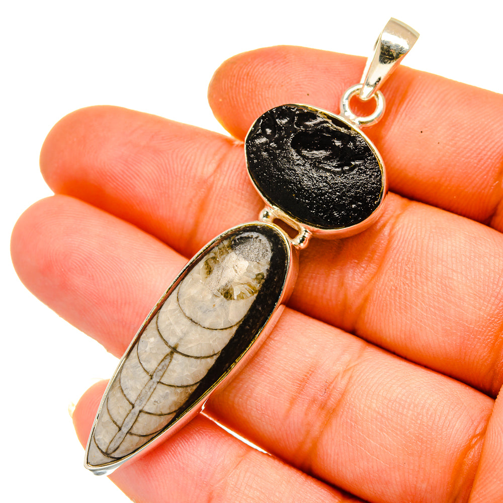 Orthoceras Fossil Pendants handcrafted by Anasilvercos - PD11093