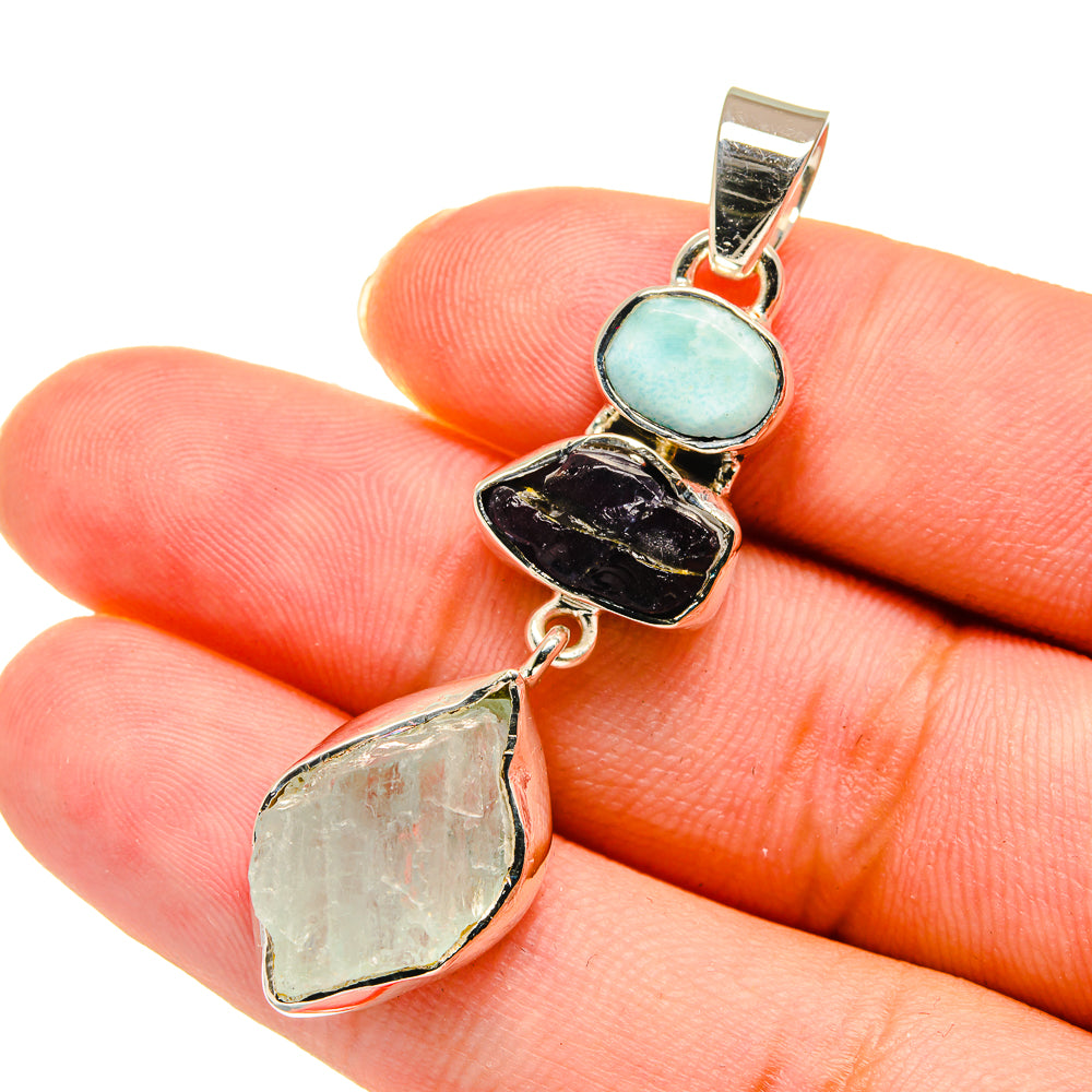 Aquamarine Pendants handcrafted by Anasilvercos - PD11214