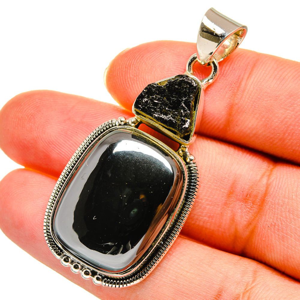 Hematite Pendants handcrafted by Anasilvercos - PD11240