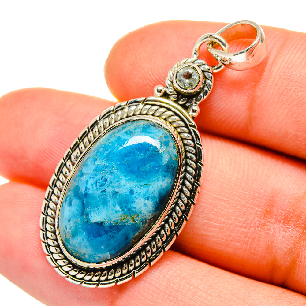 Apatite Pendants handcrafted by Anasilvercos - PD11348