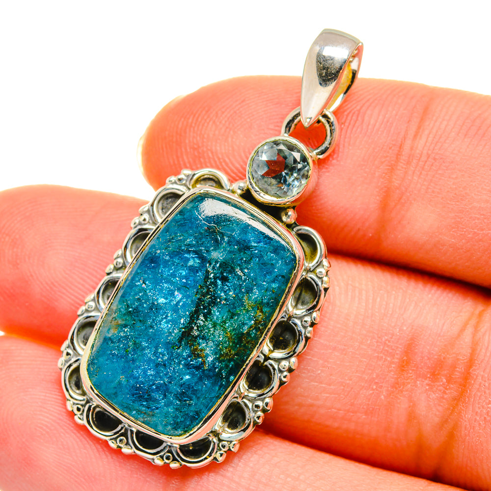 Apatite Pendants handcrafted by Anasilvercos - PD11440