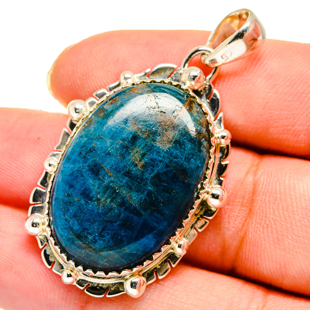 Apatite Pendants handcrafted by Anasilvercos - PD11573