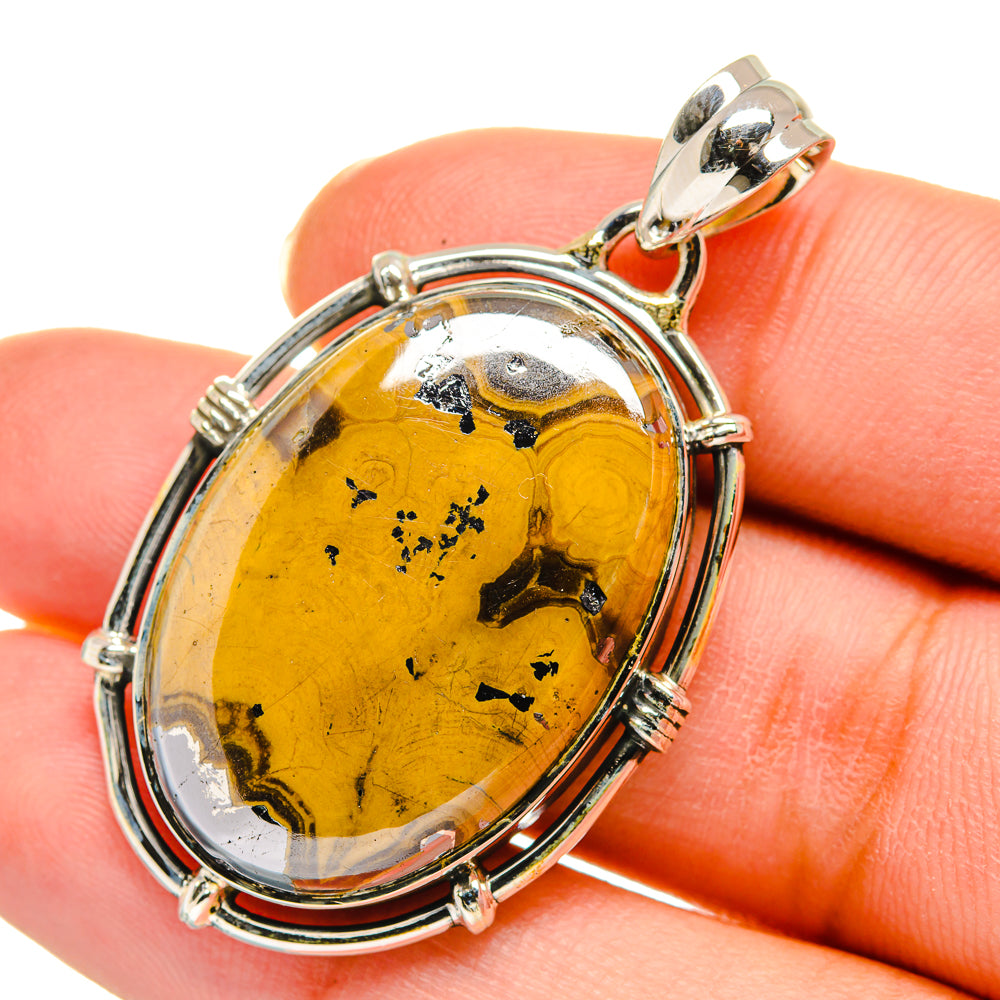 Schalenblende Pendants handcrafted by Anasilvercos - PD11607