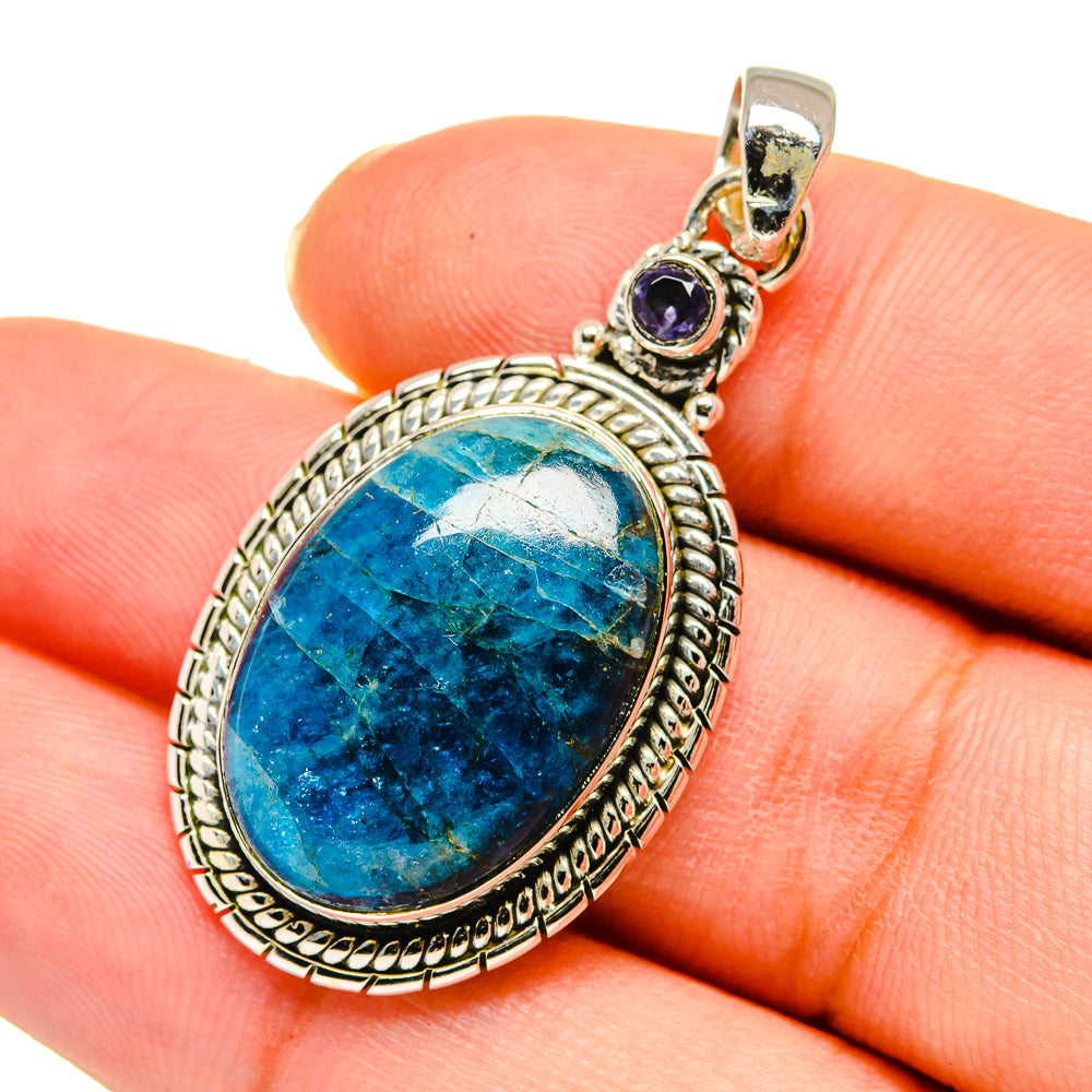Apatite Pendants handcrafted by Anasilvercos - PD11624
