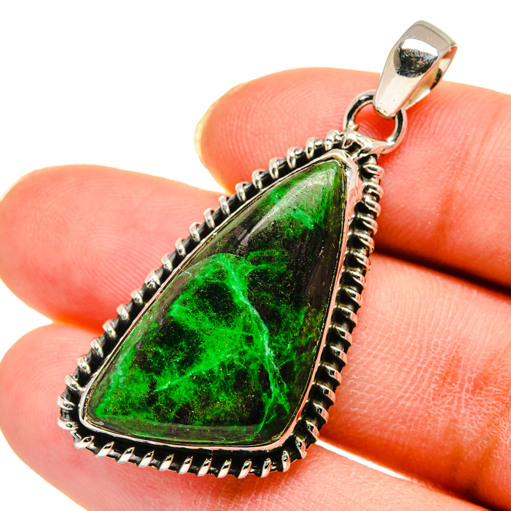 Maw Sit Sit Pendants handcrafted by Anasilvercos - PD11719