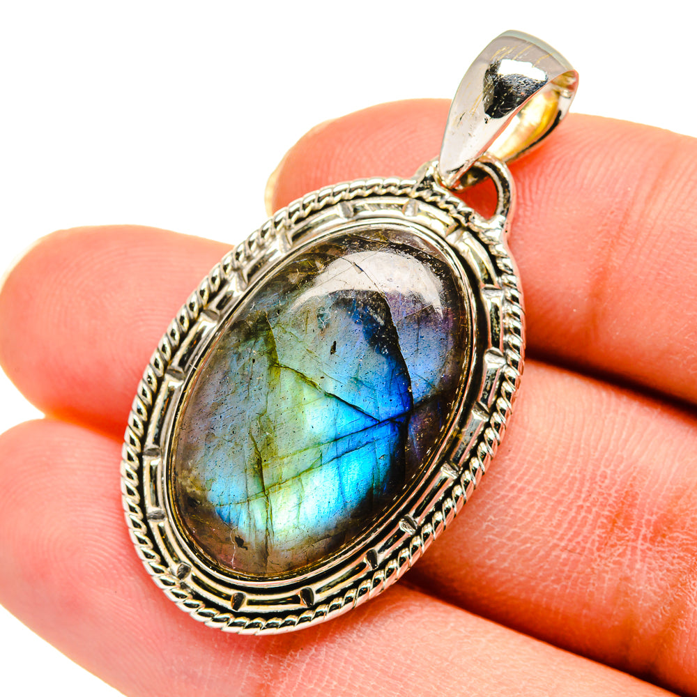 Labradorite Pendants handcrafted by Anasilvercos - PD11727