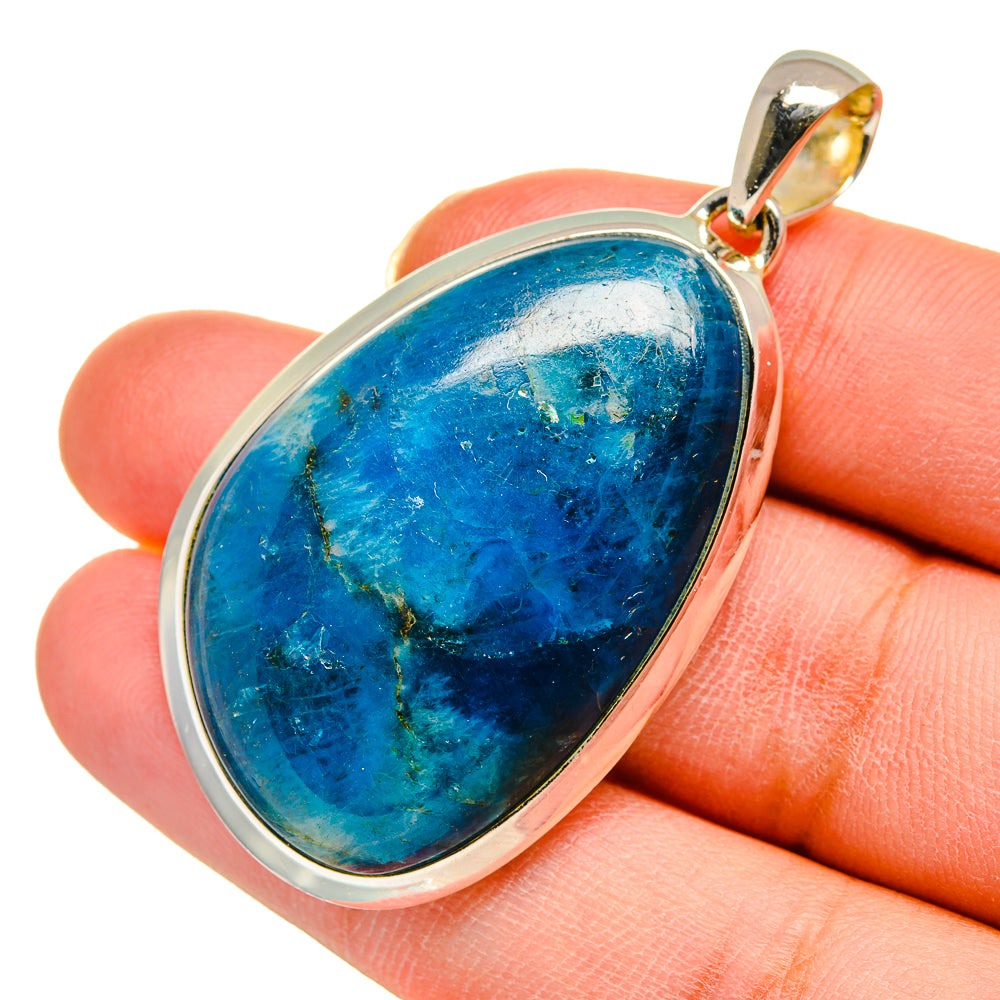 Apatite Pendants handcrafted by Anasilvercos - PD11757