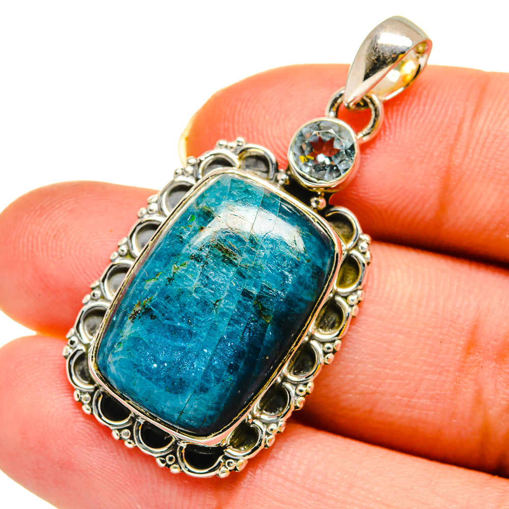 Apatite Pendants handcrafted by Anasilvercos - PD11997