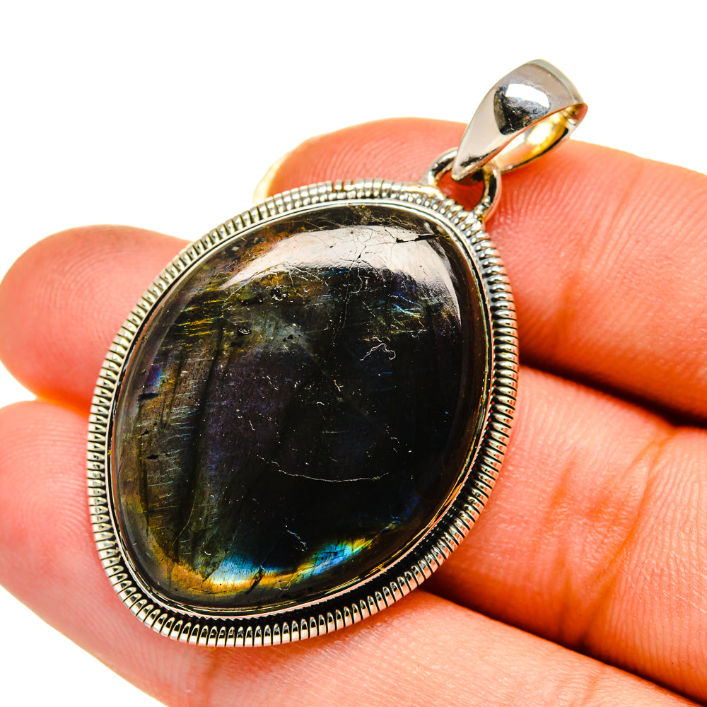 Labradorite Pendants handcrafted by Anasilvercos - PD12116