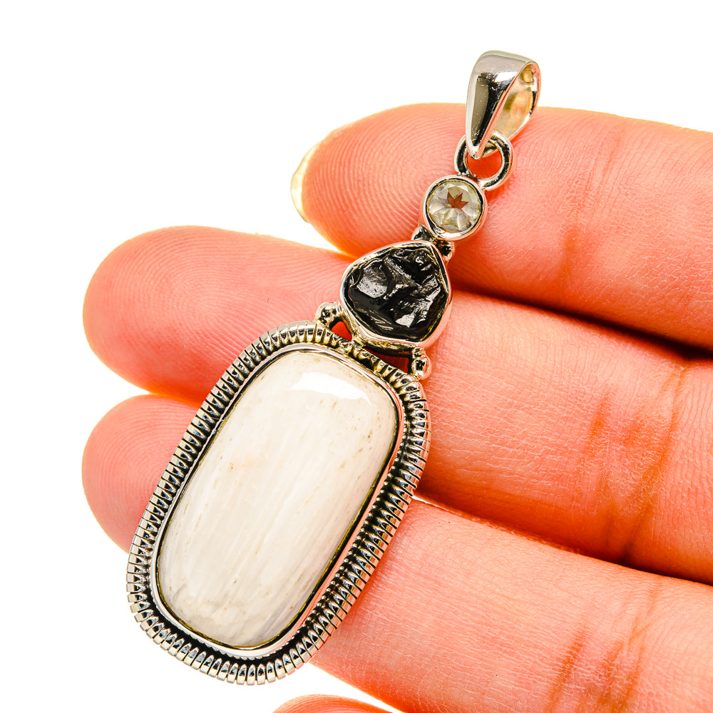 White Scolecite Pendants handcrafted by Anasilvercos - PD12234