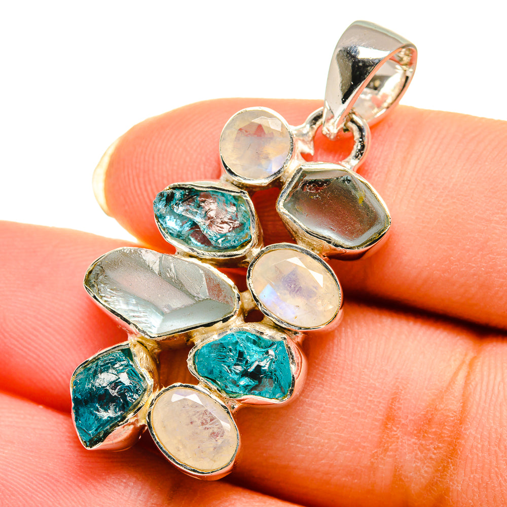 Aquamarine Pendants handcrafted by Anasilvercos - PD12325
