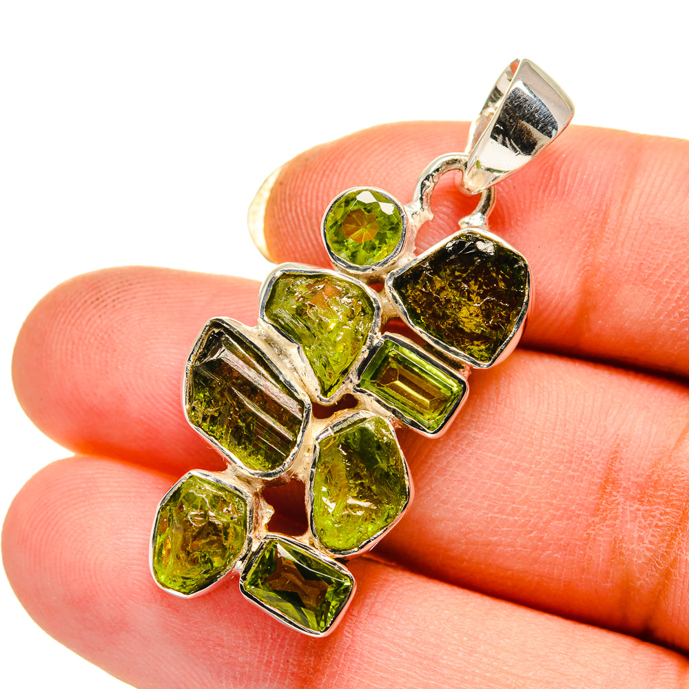 Peridot Pendants handcrafted by Anasilvercos - PD12392