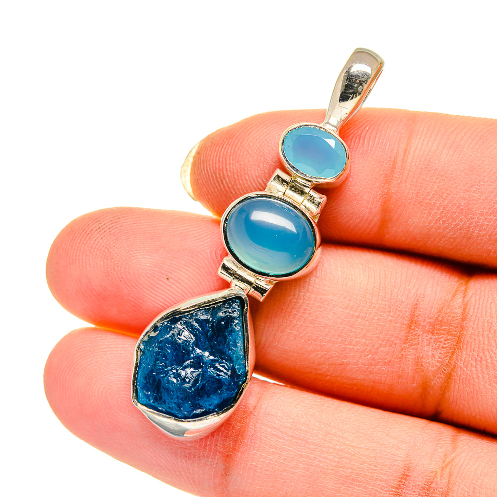 Apatite Pendants handcrafted by Anasilvercos - PD12393