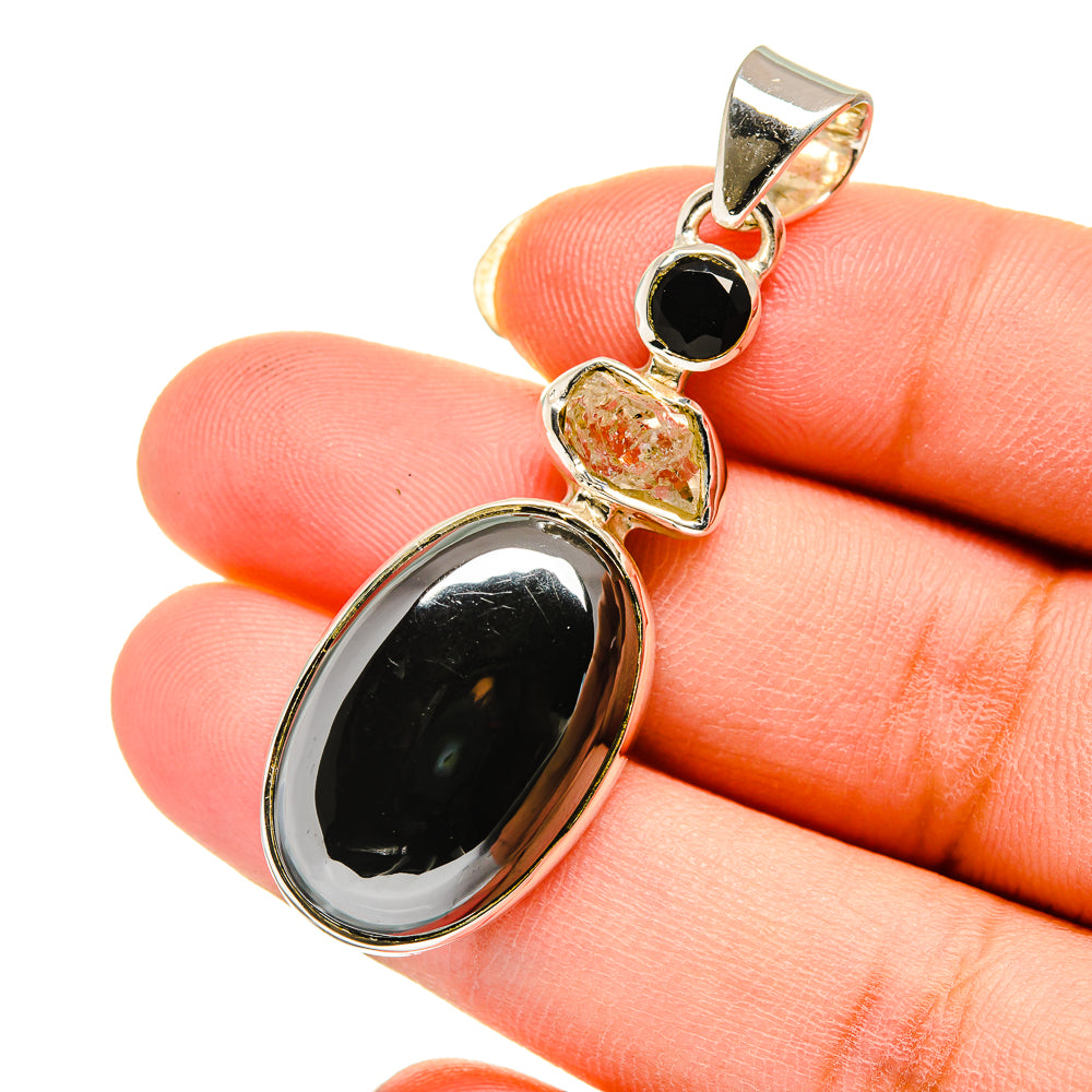 Hematite Pendants handcrafted by Anasilvercos - PD12397