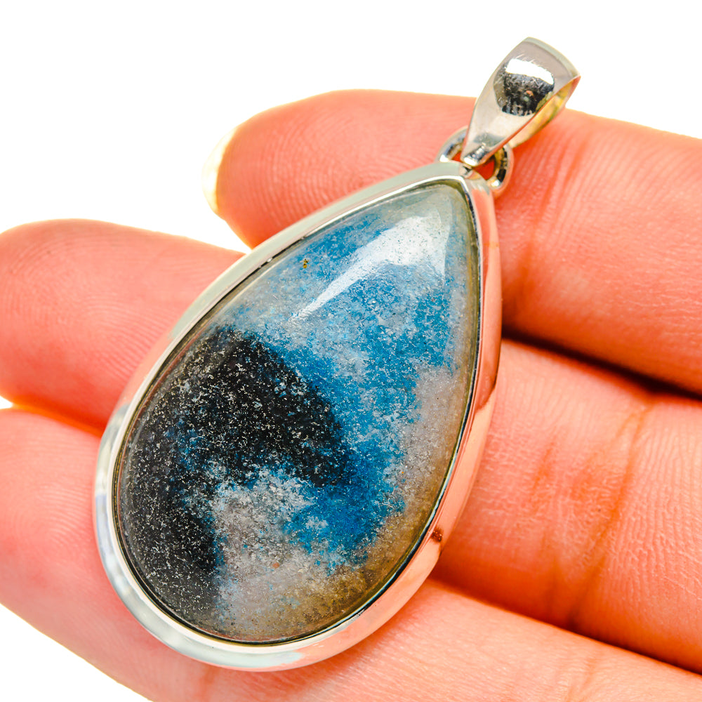 Apatite Pendants handcrafted by Anasilvercos - PD12505