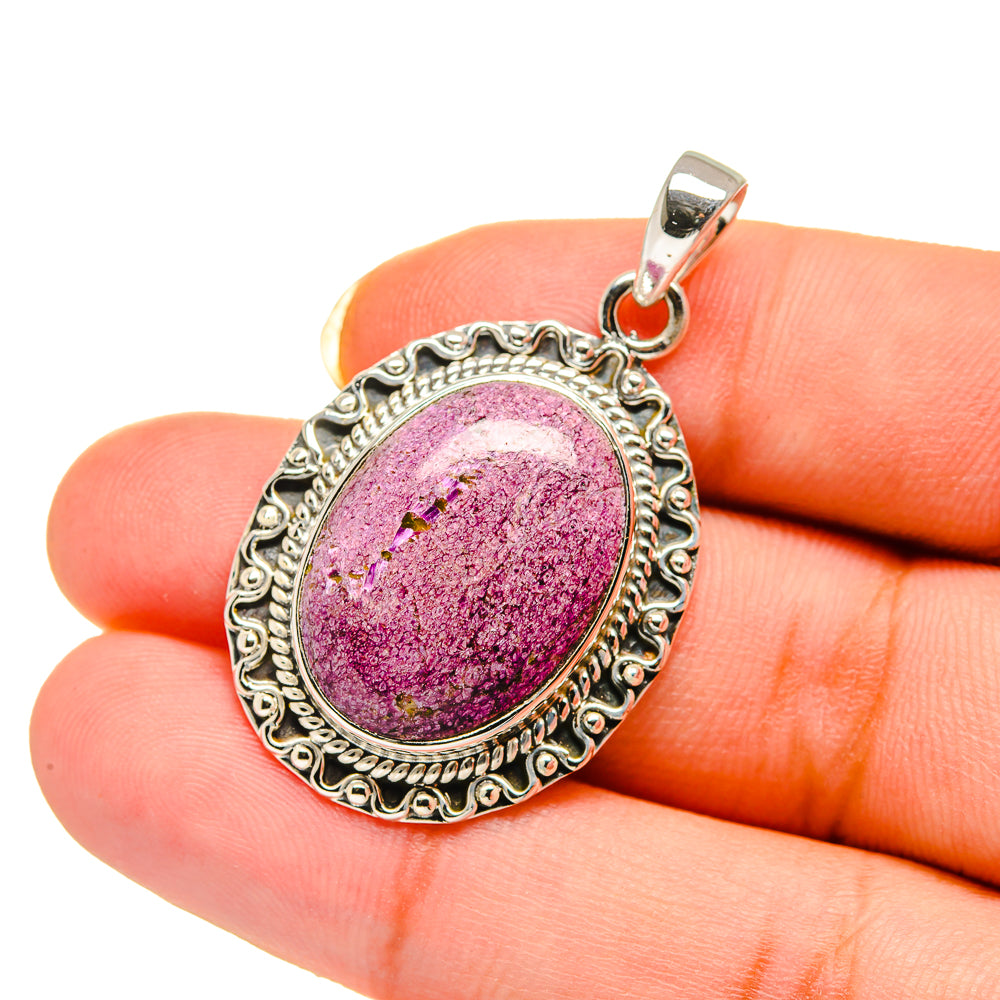 Stichtite Pendants handcrafted by Anasilvercos - PD12619