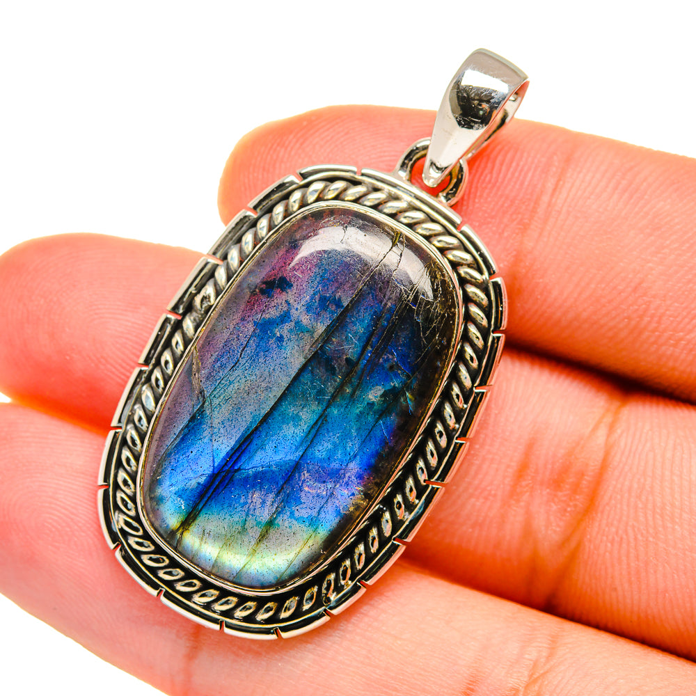 Labradorite Pendants handcrafted by Anasilvercos - PD12670