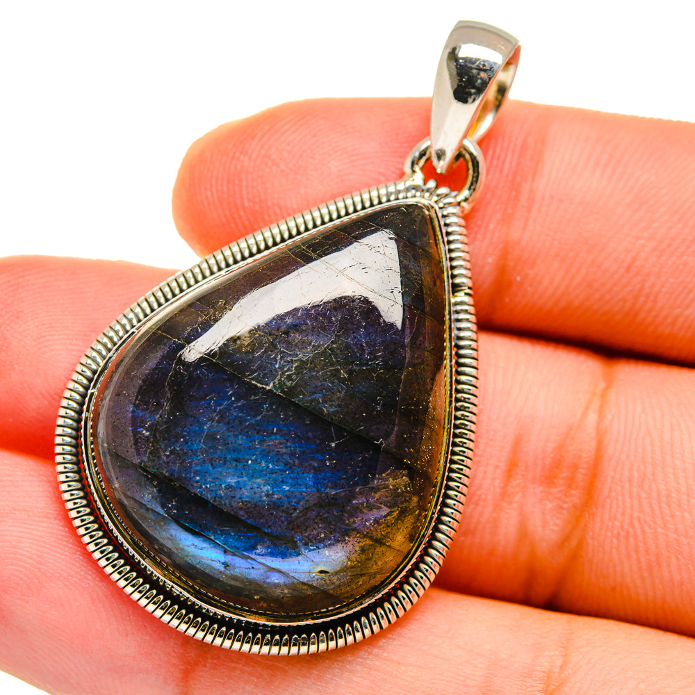 Labradorite Pendants handcrafted by Anasilvercos - PD12679