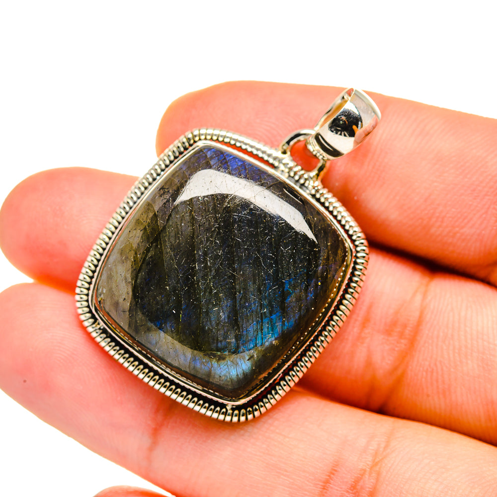 Labradorite Pendants handcrafted by Anasilvercos - PD12721