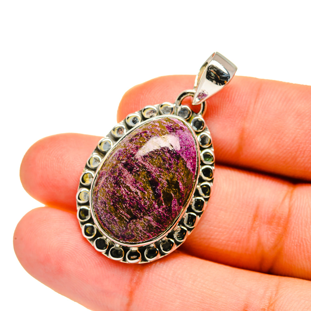 Stichtite Pendants handcrafted by Anasilvercos - PD12740