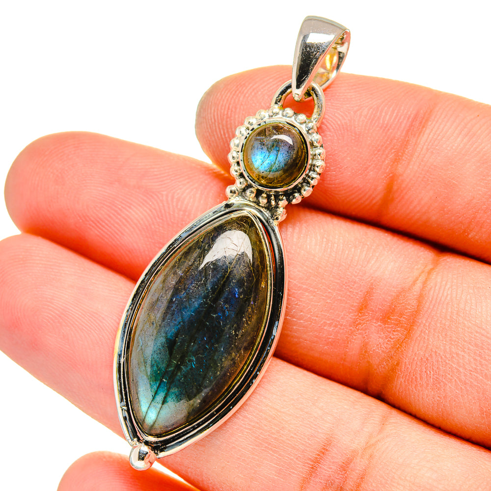 Labradorite Pendants handcrafted by Anasilvercos - PD13052