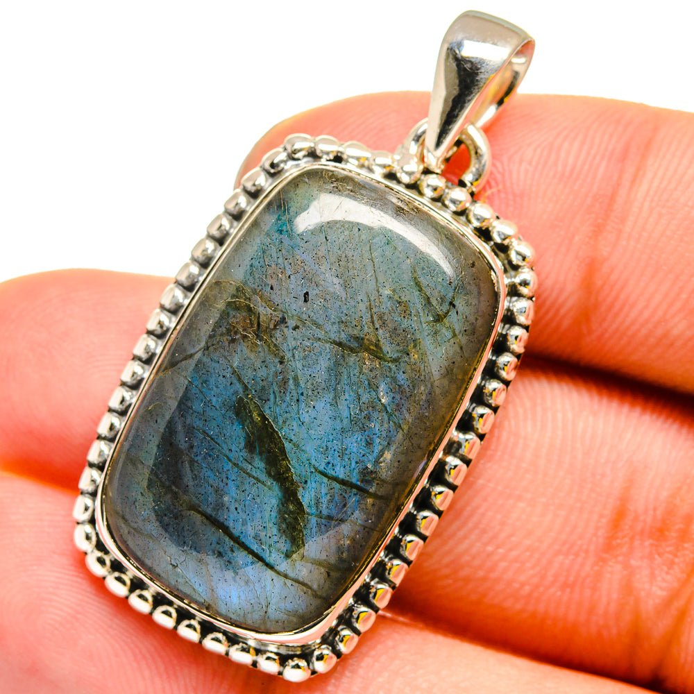 Labradorite Pendants handcrafted by Anasilvercos - PD13120