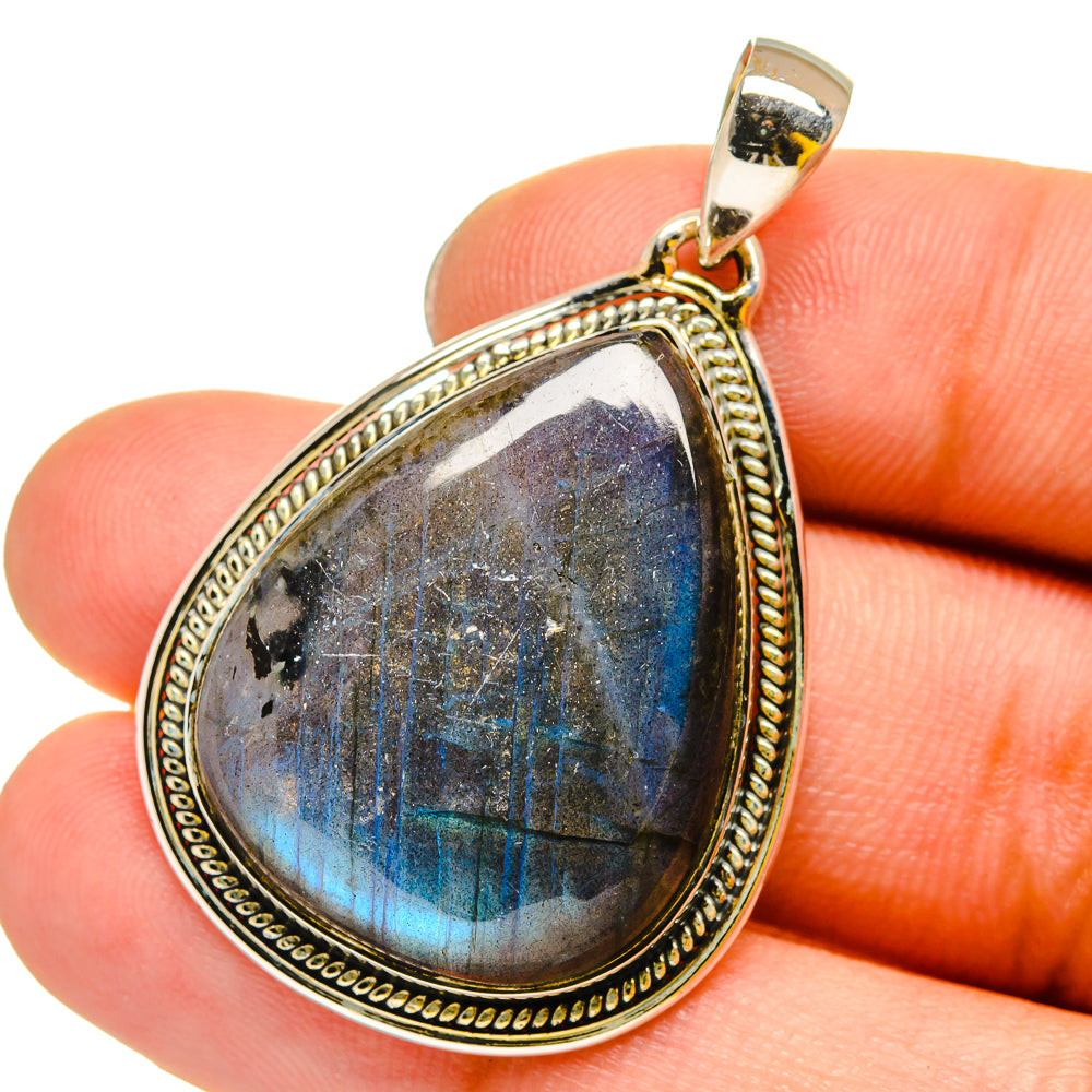 Labradorite Pendants handcrafted by Anasilvercos - PD13155