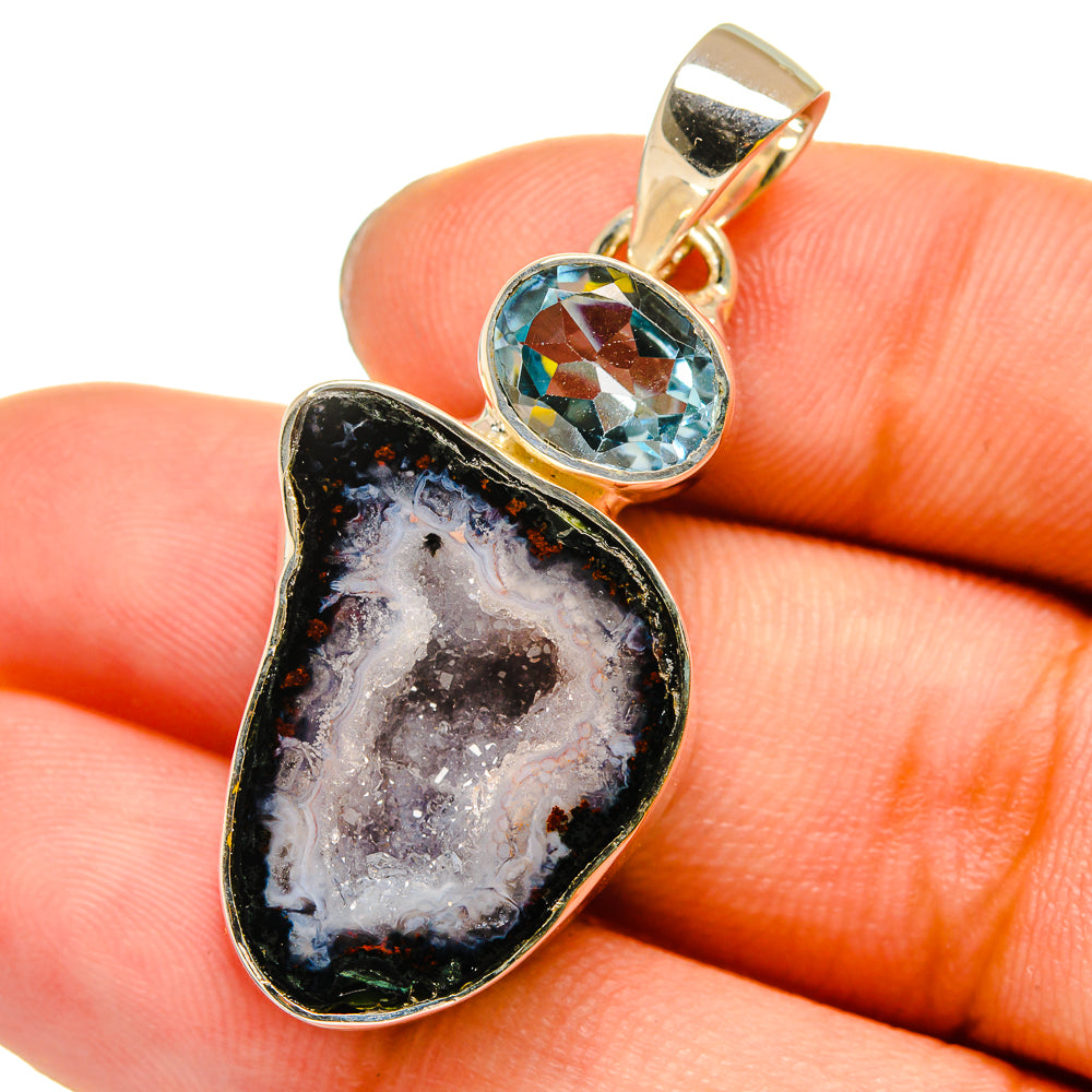 Coconut Geode Slice Pendants handcrafted by Anasilvercos - PD13170