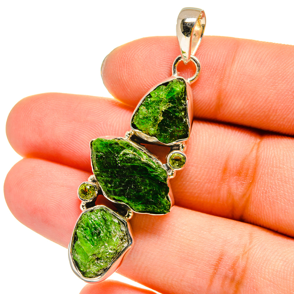 Chrome Diopside Pendants handcrafted by Anasilvercos - PD13192