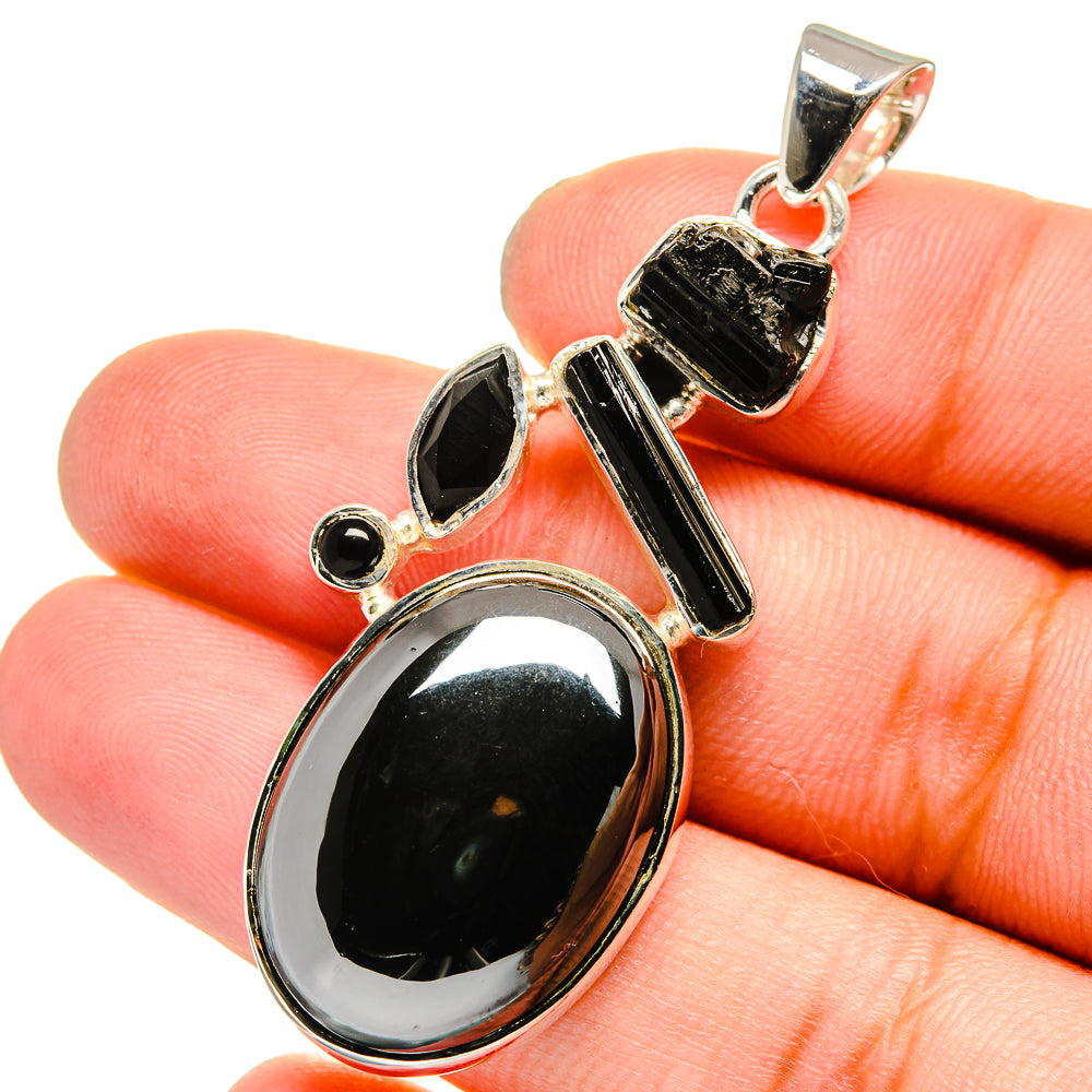 Hematite Pendants handcrafted by Anasilvercos - PD13222