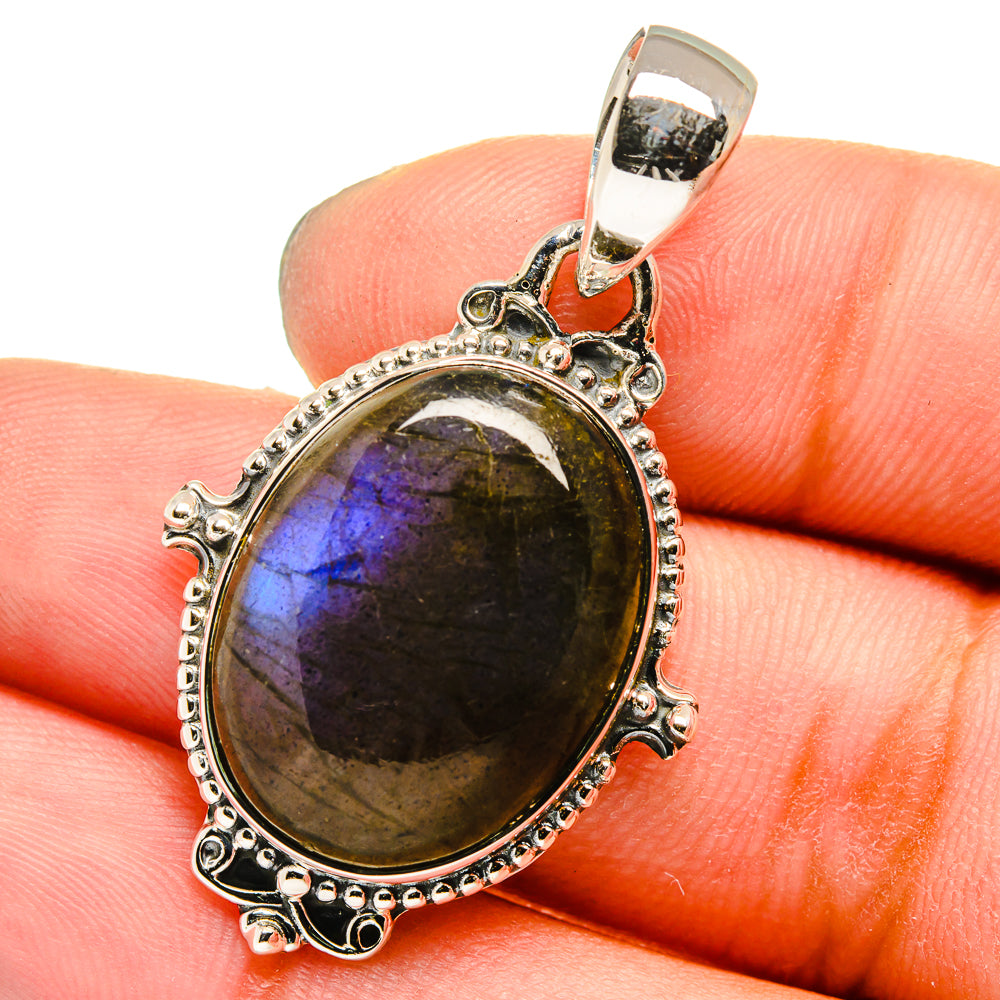 Labradorite Pendants handcrafted by Anasilvercos - PD13239