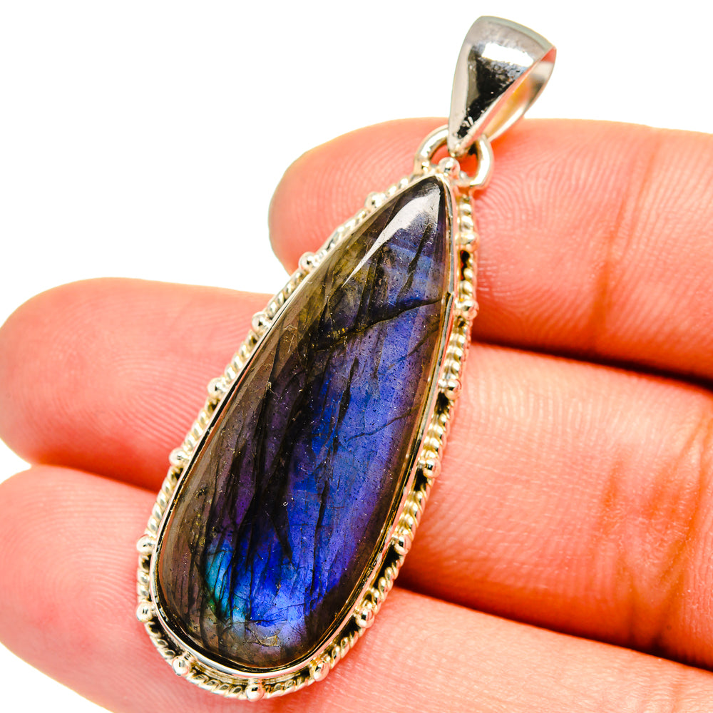 Labradorite Pendants handcrafted by Anasilvercos - PD13269
