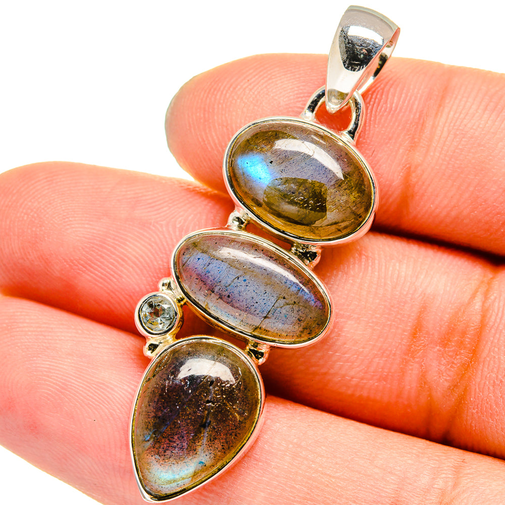 Labradorite Pendants handcrafted by Anasilvercos - PD13310