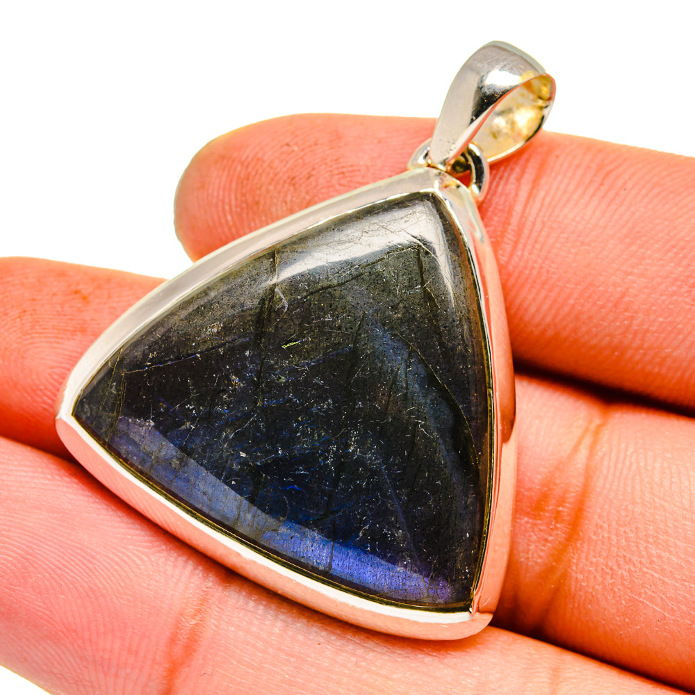 Labradorite Pendants handcrafted by Anasilvercos - PD13320