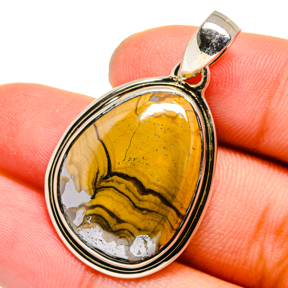 Schalenblende Pendants handcrafted by Anasilvercos - PD13324