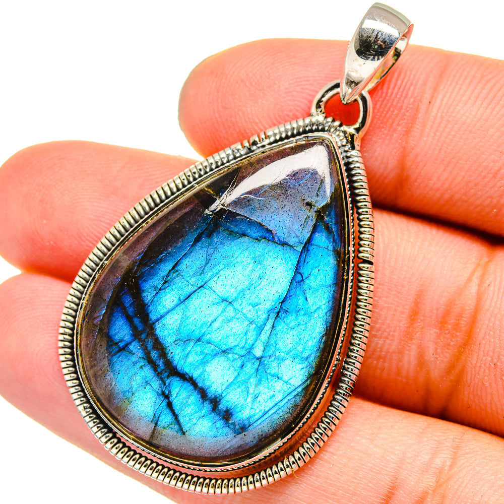Labradorite Pendants handcrafted by Anasilvercos - PD13329
