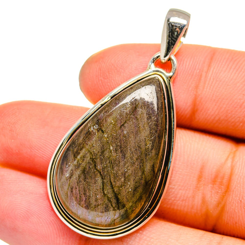 Labradorite Pendants handcrafted by Anasilvercos - PD13330