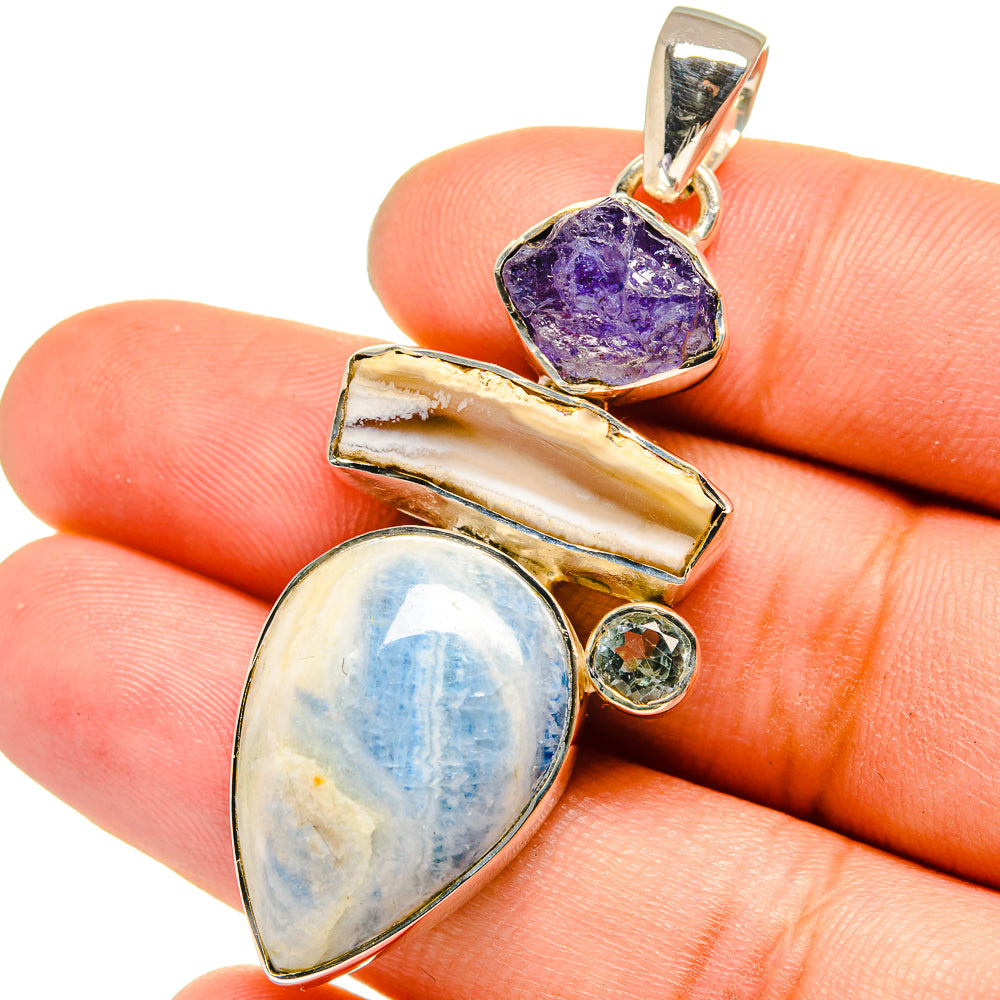 Blue Scheelite Pendants handcrafted by Anasilvercos - PD13413