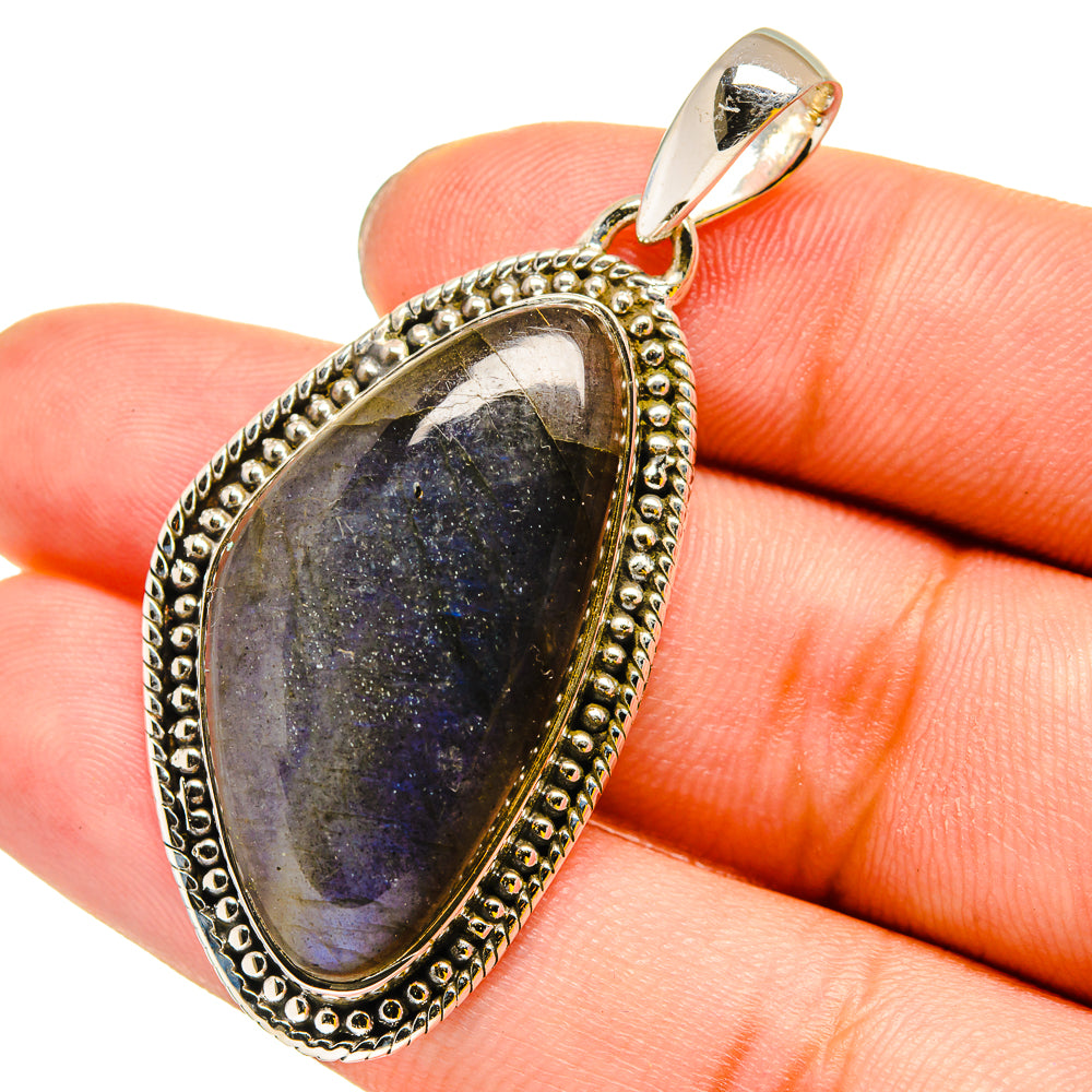 Labradorite Pendants handcrafted by Anasilvercos - PD13425
