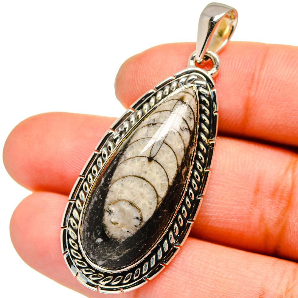 Orthoceras Fossil Pendants handcrafted by Anasilvercos - PD13574