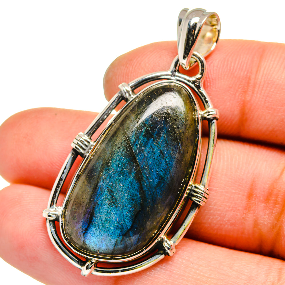 Labradorite Pendants handcrafted by Anasilvercos - PD13595