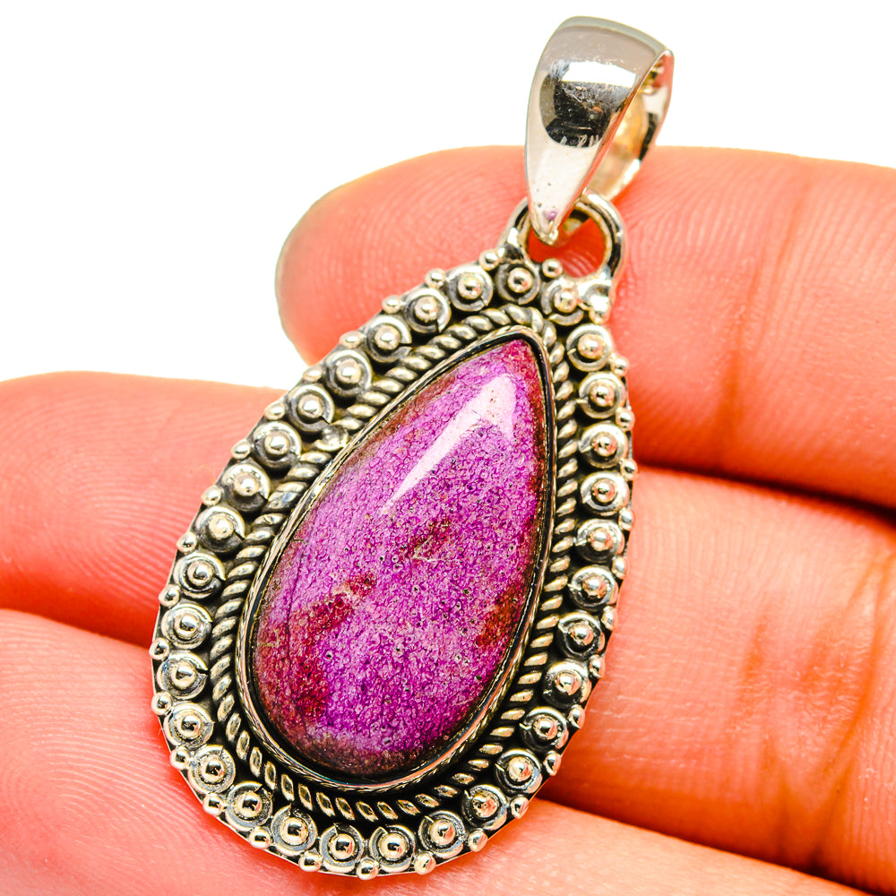 Stichtite Pendants handcrafted by Anasilvercos - PD13634